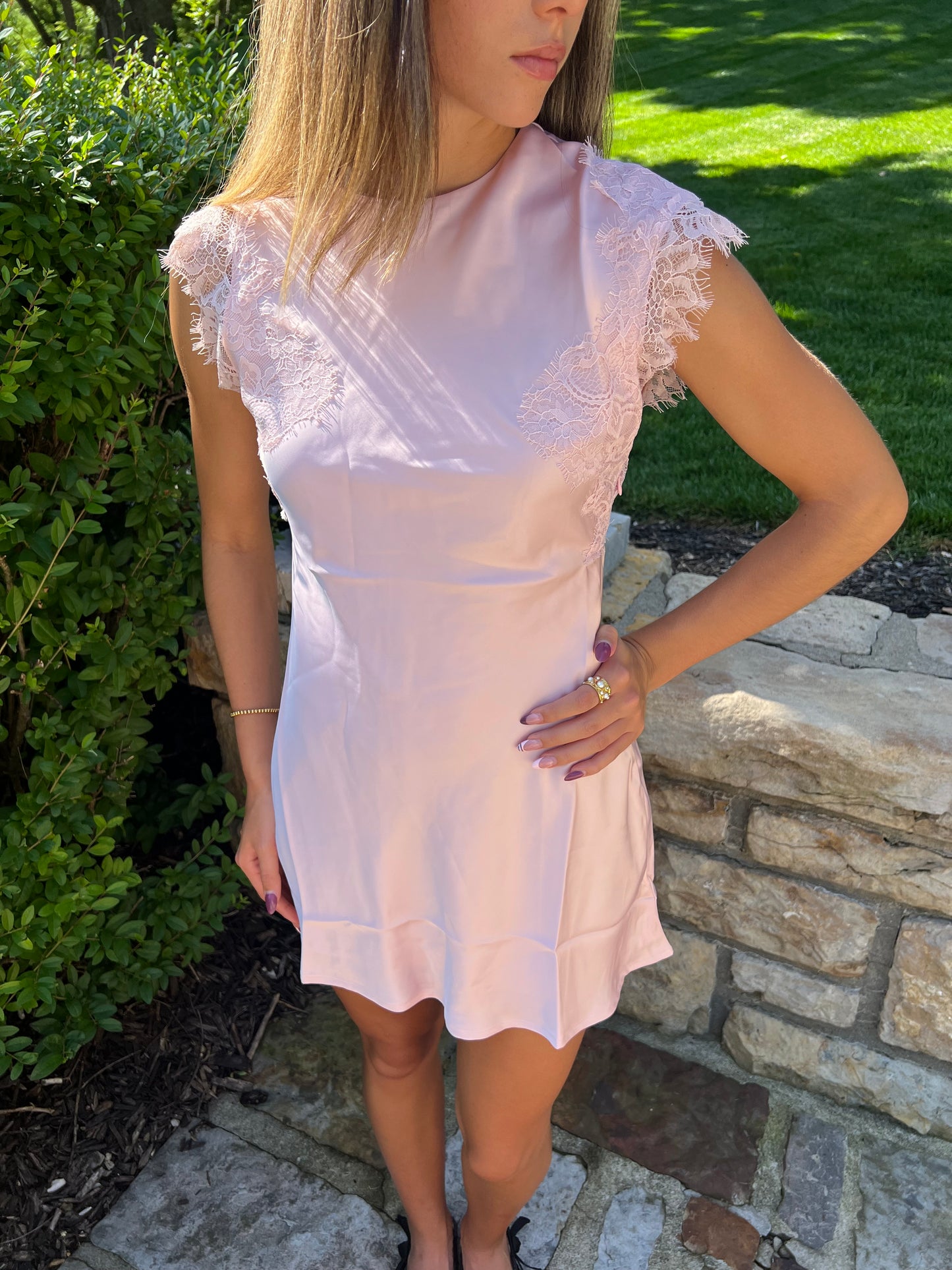Sleeveless High Neck Lace Trim Dress
